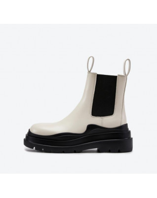 Leather white thick-soled Chelsea boots women's Martin boots fashion winter new chimney boots plus fleece short boots